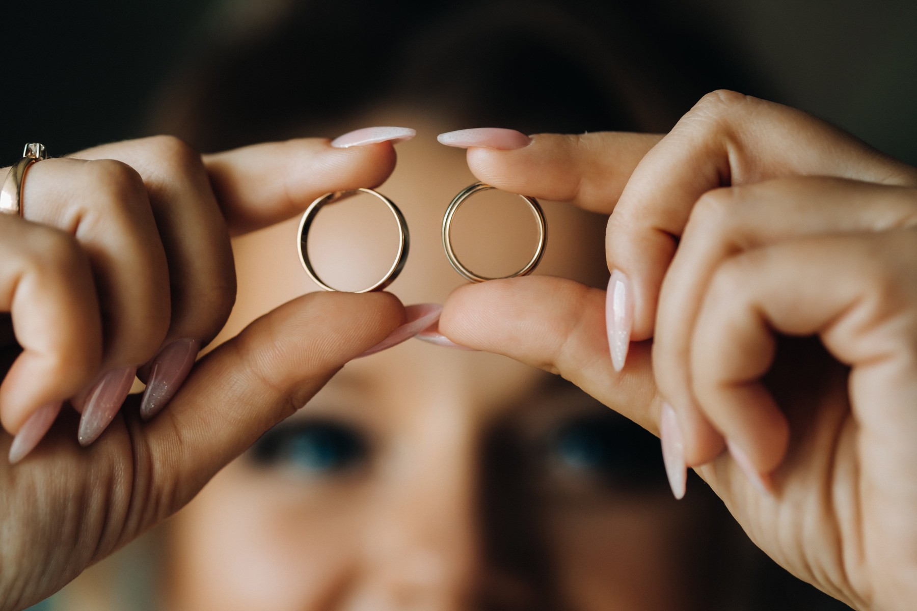 Jak probíhá gravírování snubních prstenů?