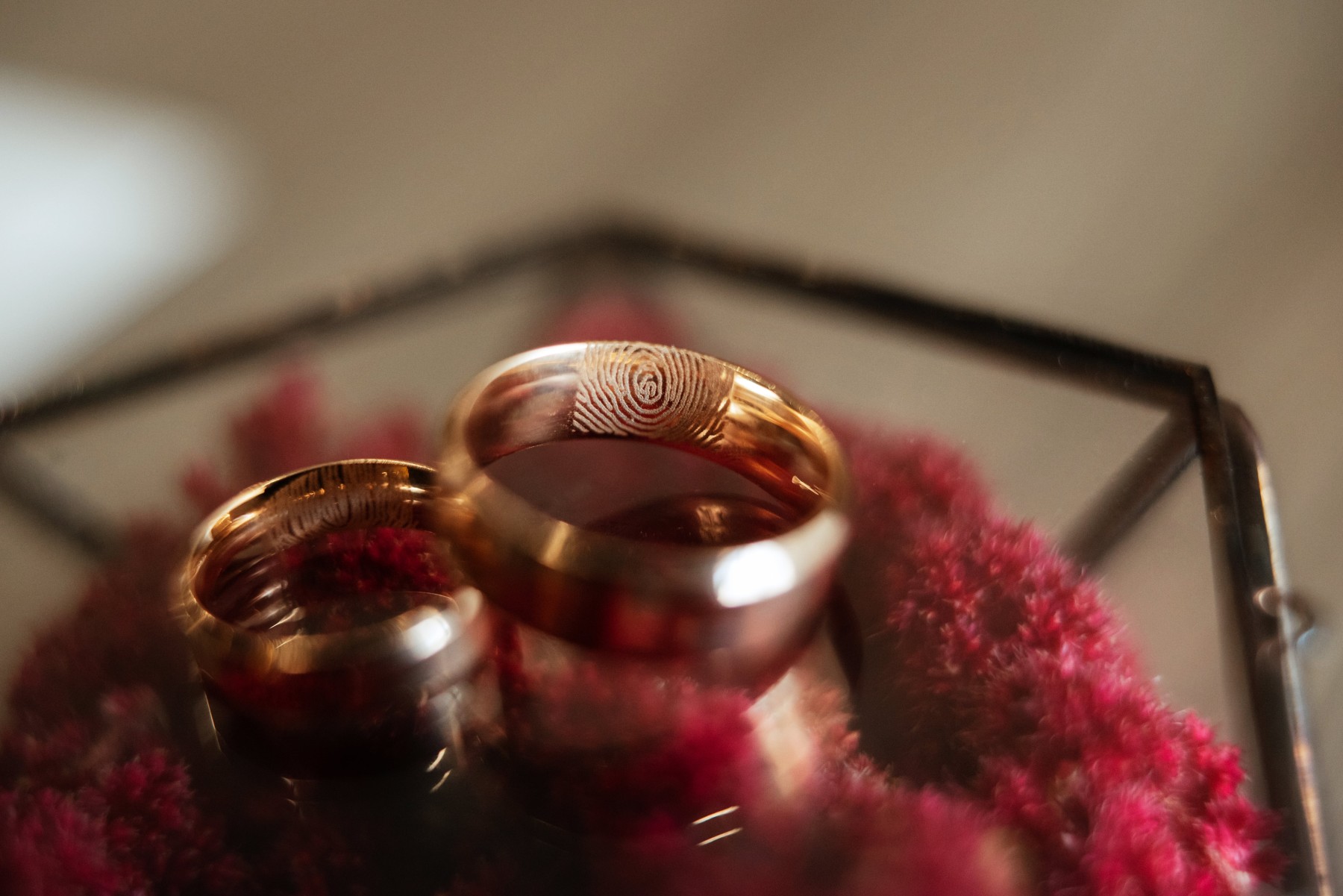 Jak probíhá gravírování snubních prstenů?
