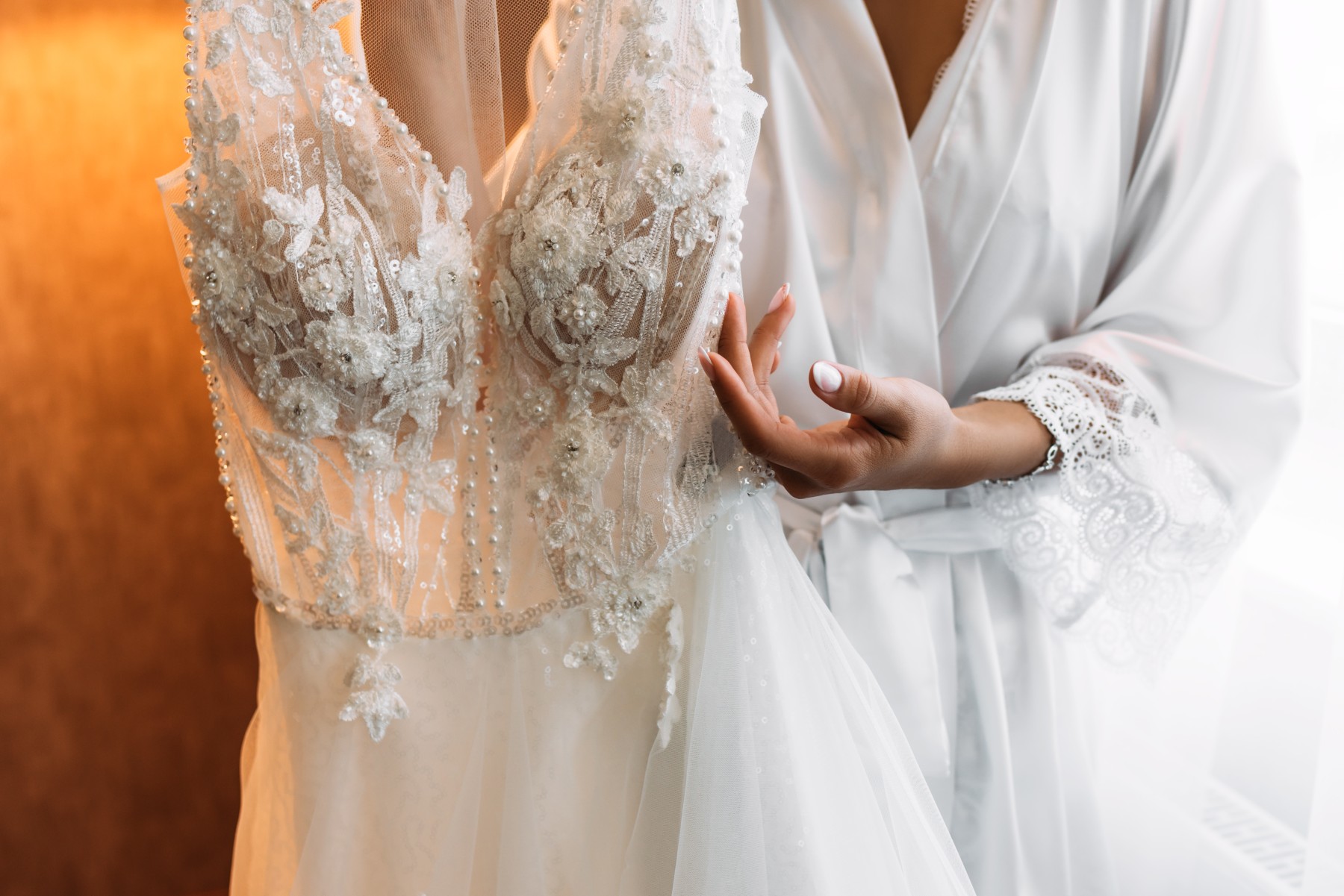 Na co nezapomenout u poslední zkoušky svatebních šatů? 5 jednoduchých rad od Lily