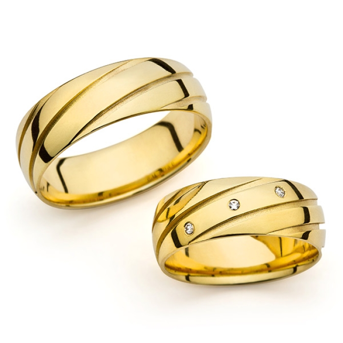June - snubní prsteny ze žlutého zlata